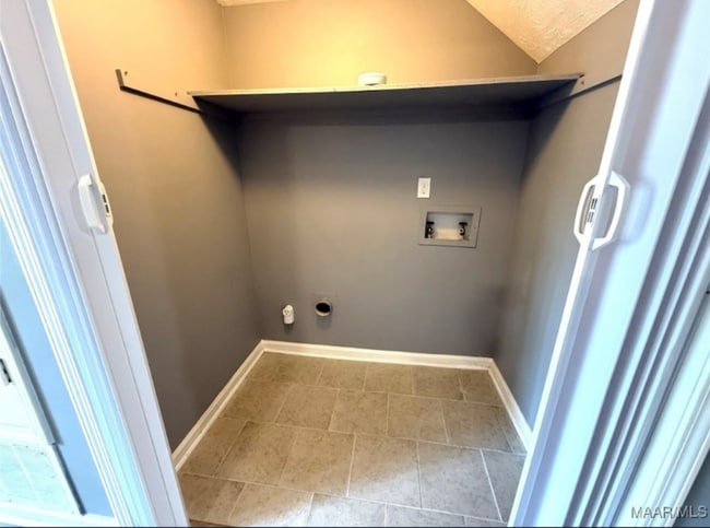 Photo - 1249 Seth Johnson Dr