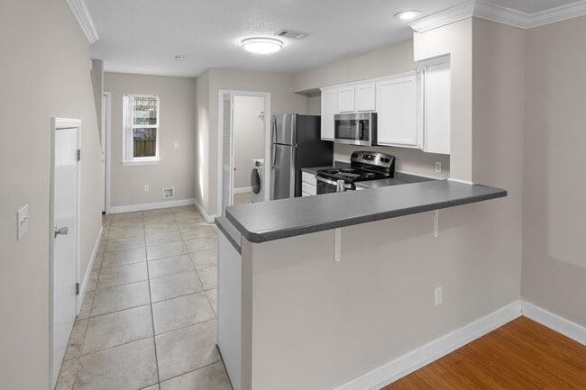 Photo - 1806 Shay-Lin Ct