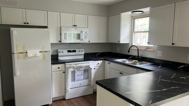 Photo - 5786 Applebrook Ct