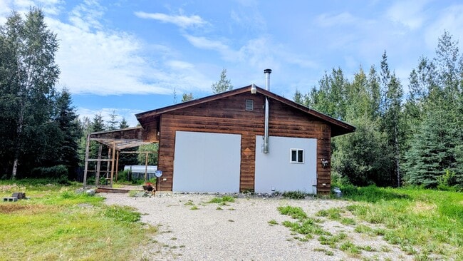 Building Photo - Sharon Road, North Pole Rental