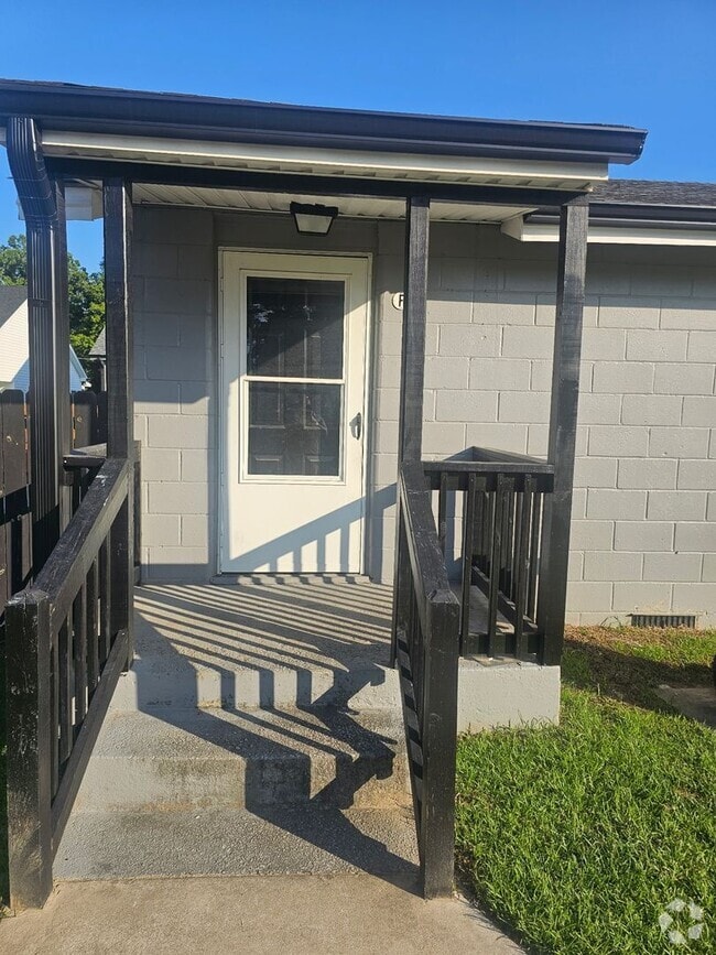 Building Photo - 719 Black Creek Rd SE Unit F Rental