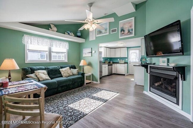 268 Fremont Ave