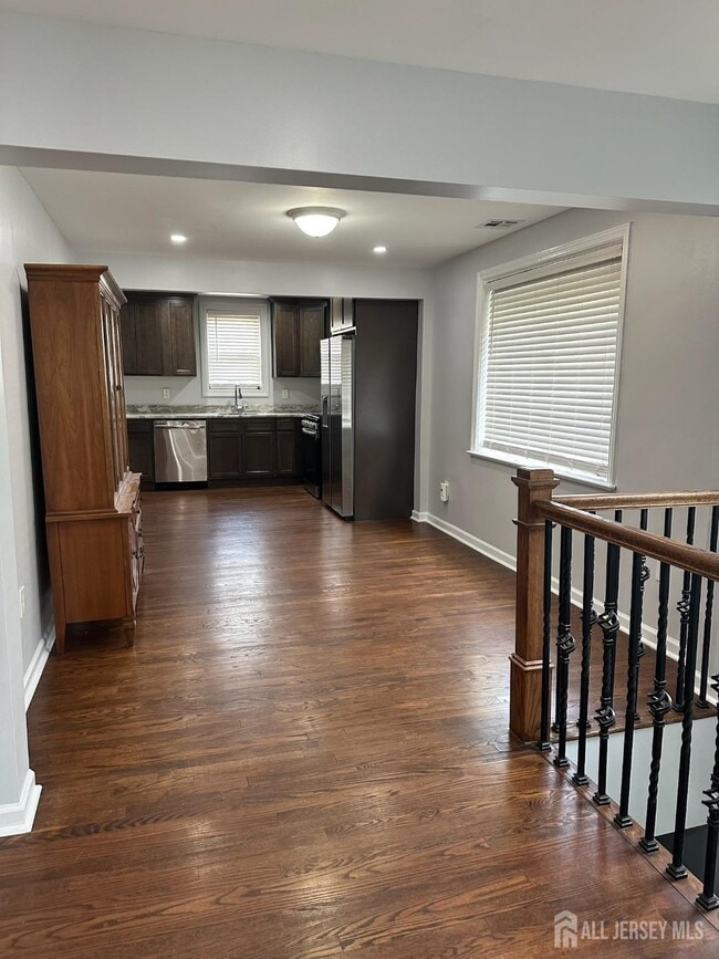 Photo - 242 Grove St