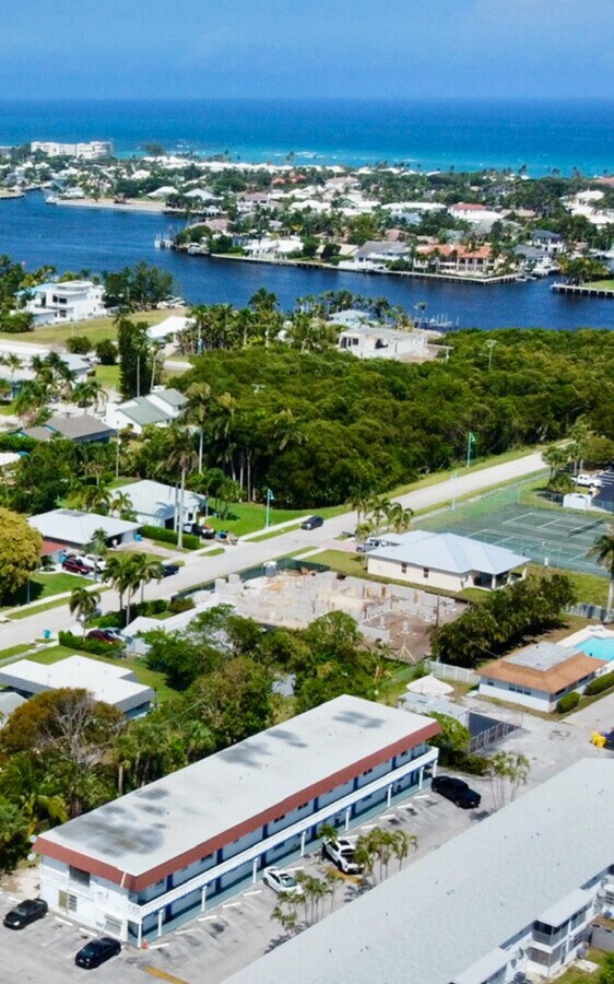 Photo - 637 NE 6th St Unit C