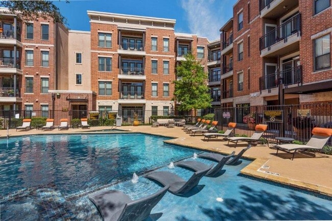 Photo - Trinity Bluff & Trinity District