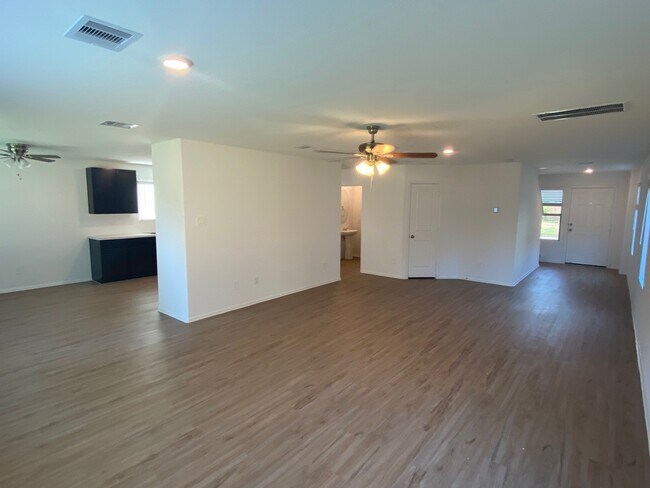 Photo - 3771 Solanum Dr