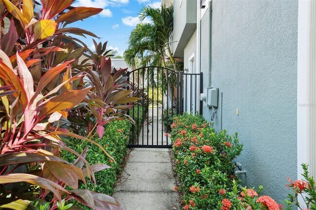 Photo - 214 S Habana Ave