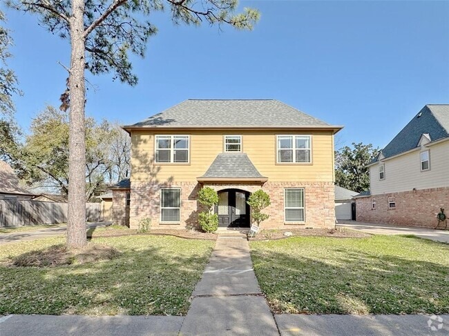 Building Photo - 2007 Shadowbriar Dr Rental