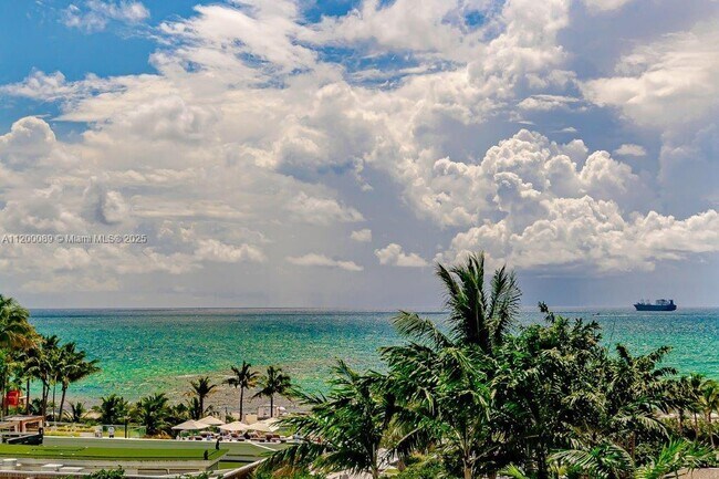 Photo - 2301 Collins Ave Condo Unit 723