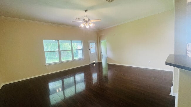 Room in House on Cromarty Ln