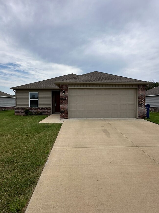 Photo - 3212 E Jacob Ln