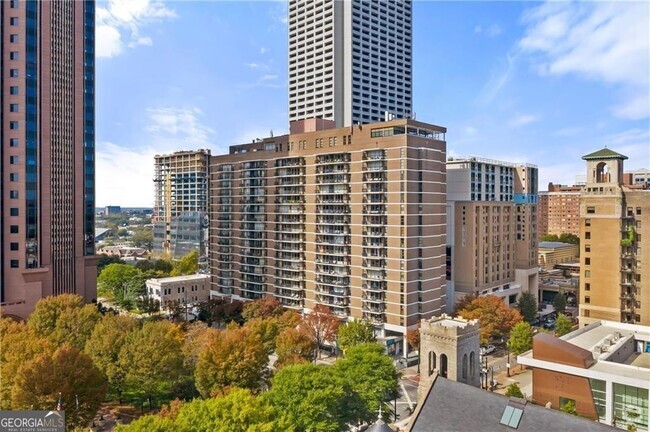 Building Photo - 620 Peachtree St NE Unit 601 Rental