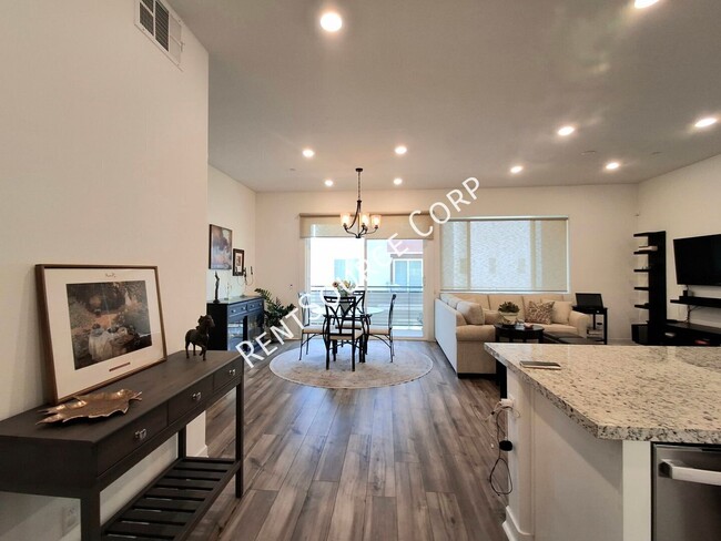 Photo - 26955 W Prospector Rd Unit 205
