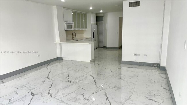Photo - 999 Brickell Bay Dr Condo Unit 306