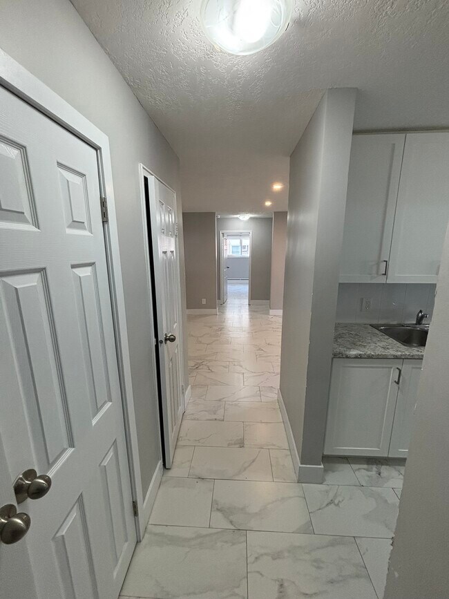 Photo - 91-91 Ninth Ave Unit 2