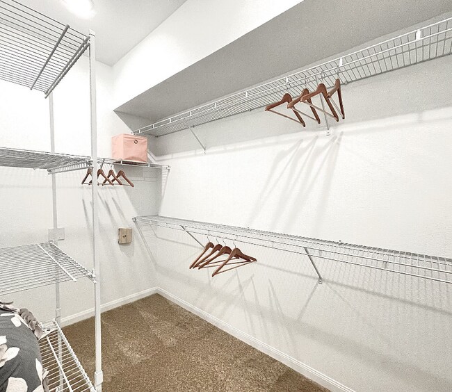 Photo - 1766 S Park View Dr Unidad 404.44