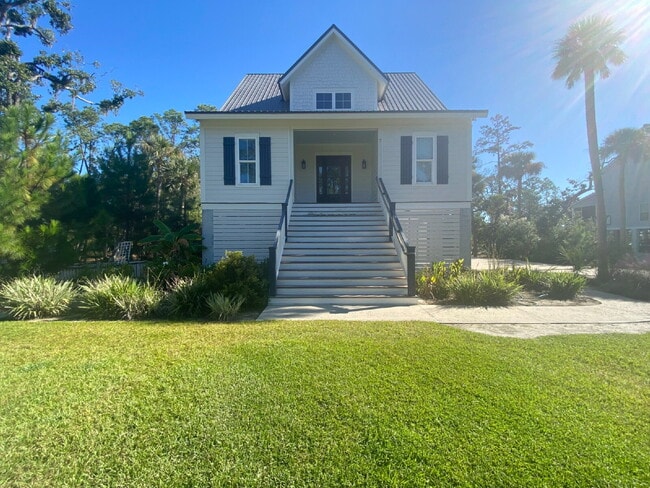 Photo - Single Family Home on Pine Island. Unfurni...