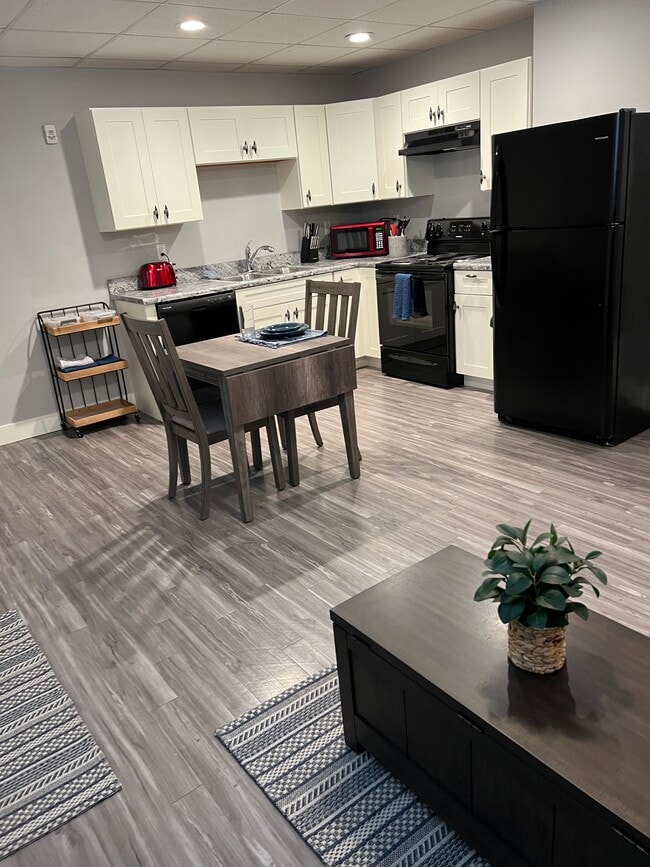 Photo - 421 N 20th St Unit 104 Furnished