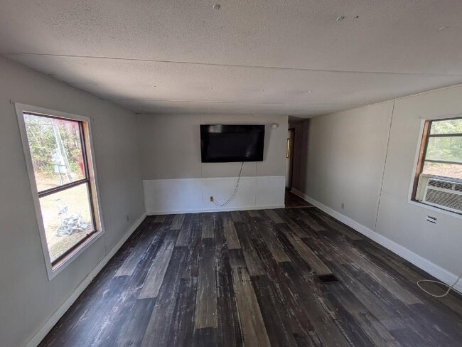 Photo - 147 Cherrie Murrell St