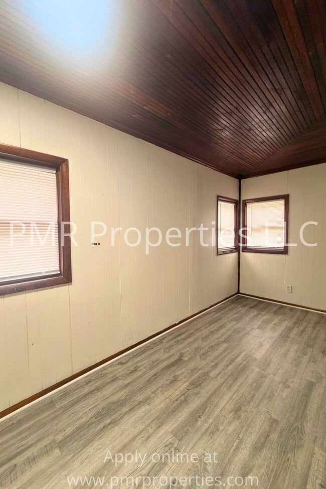 Photo - 3 Bedrooms / 1 Bathroom House