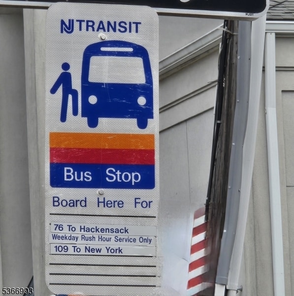 Photo - 52 Stuyvesant Ave