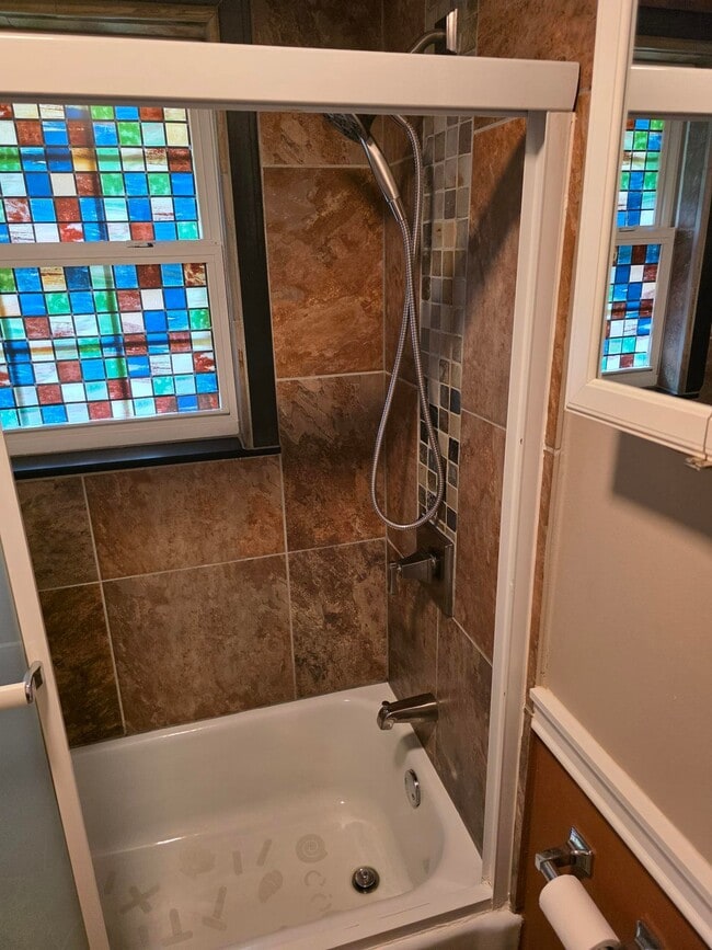Photo - 1425 Dorset Rd