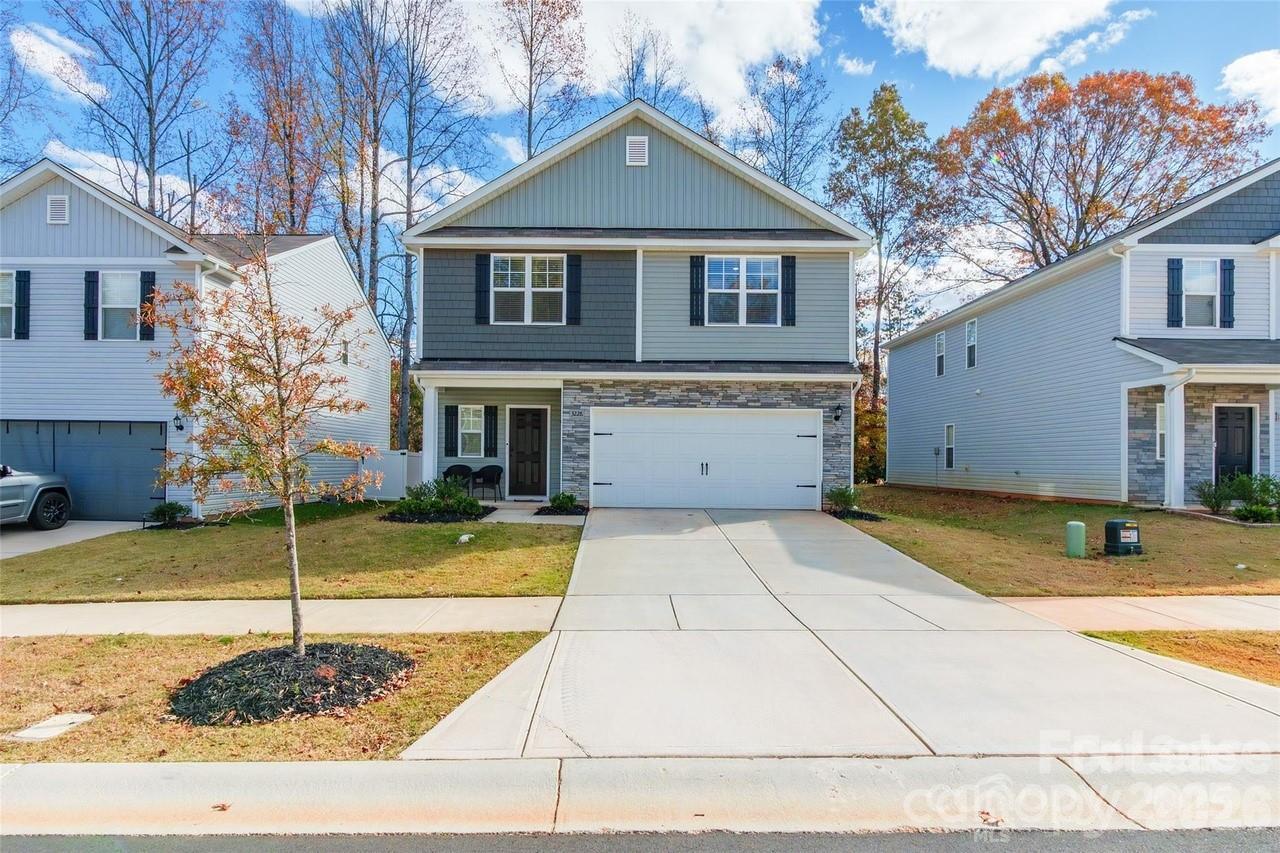 Photo - 3228 McGee Hl Dr