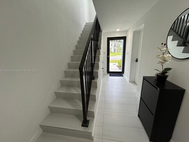 Photo - 14608 SW 261 St Ter Unit 2