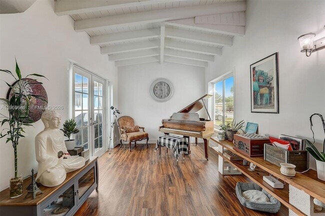 Photo - 14530 Garden Dr