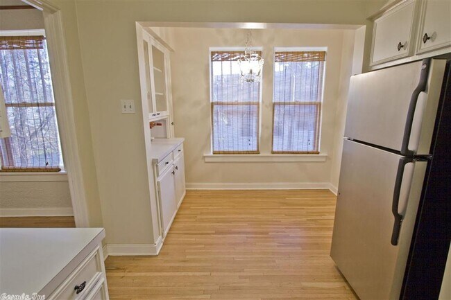 Photo - 1315 Kavanaugh Blvd Unit 1315 Kavanaugh Apt. 4
