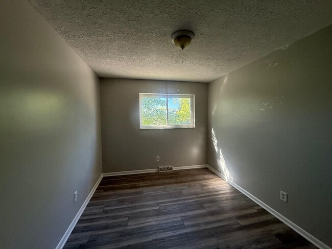 Photo - 797 Babbitt Rd Unit 20