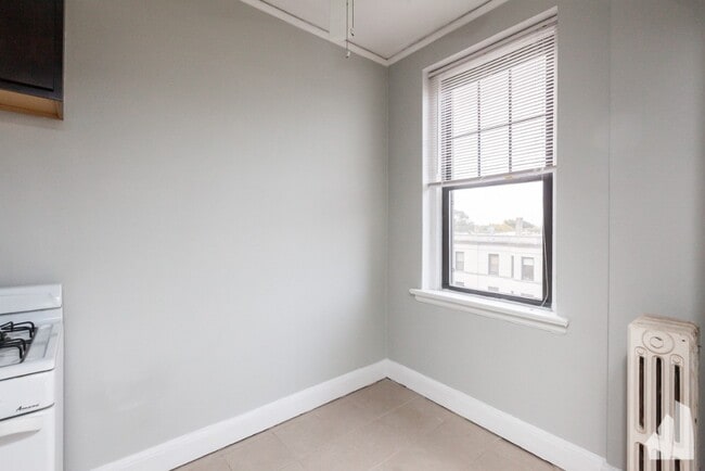 Photo - 3831 N Fremont St Unidad 318