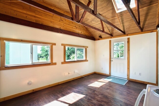 Photo - Cozy Cabin on Camano!~