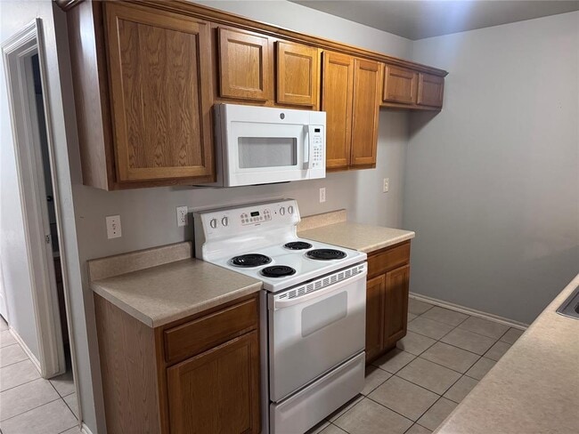 Photo - 2525 W Oklahoma Ave