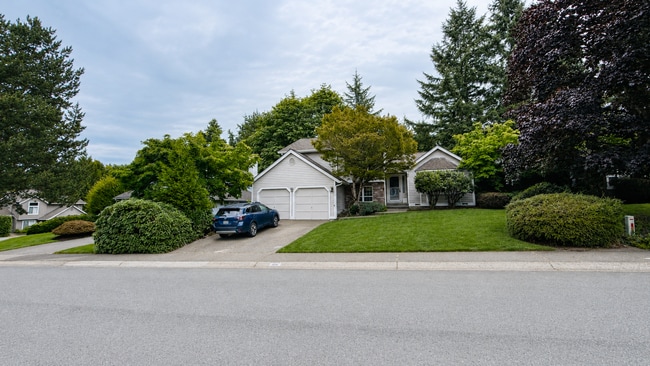 2816 235th Pl NE