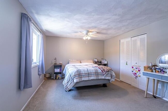 Building Photo - 3 Cedarbrook Ave Unit 3