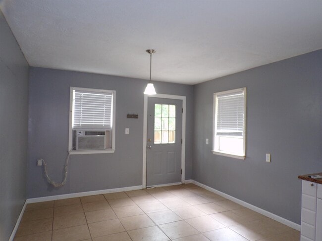 Photo - 703 Northington St