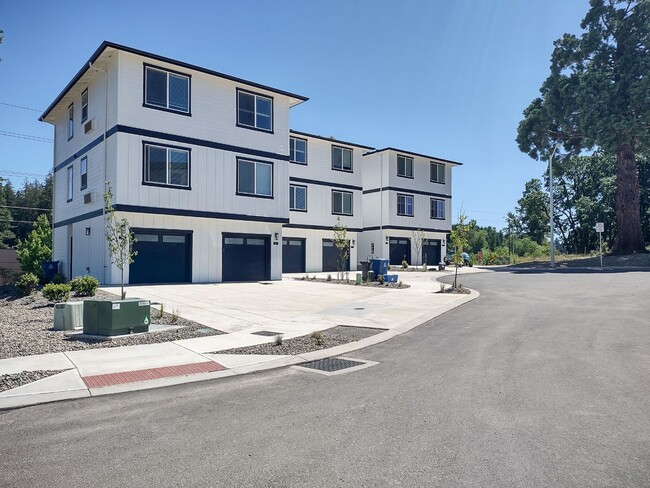 Building Photo - SAW3781 Unit 3781-A