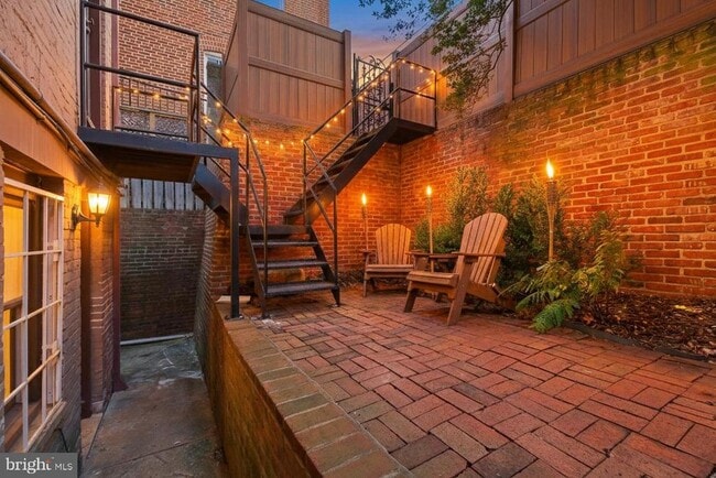 Photo - 2117 S St NW