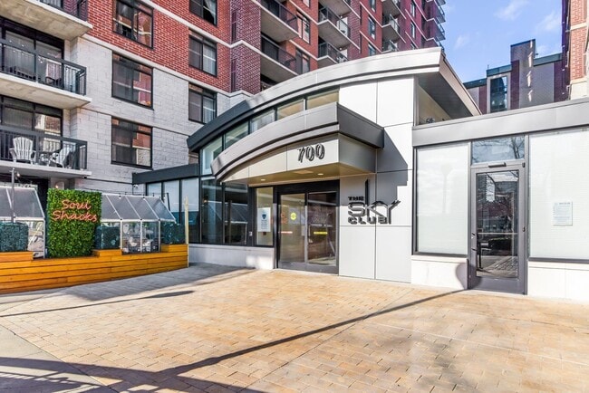 Photo - 700 1st St Unit 10Q