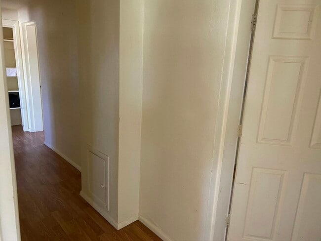 Photo - 1002 A NM-76