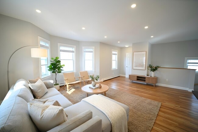 19 Roberts Street Unit 3