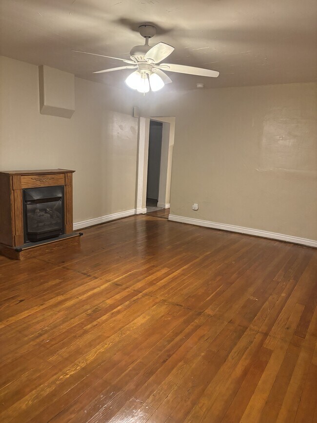 Photo - 80 N 100 W House