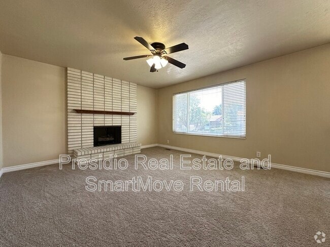 Building Photo - 1416 Harris Ave Rental