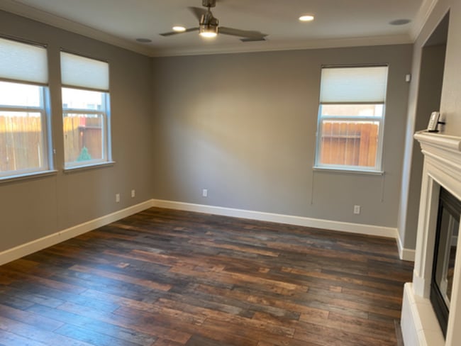 Photo - 1965 Black Sand Dr