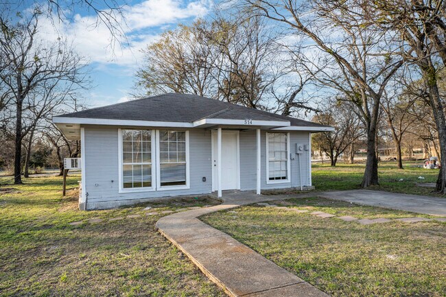 Photo - 514 Frazier St