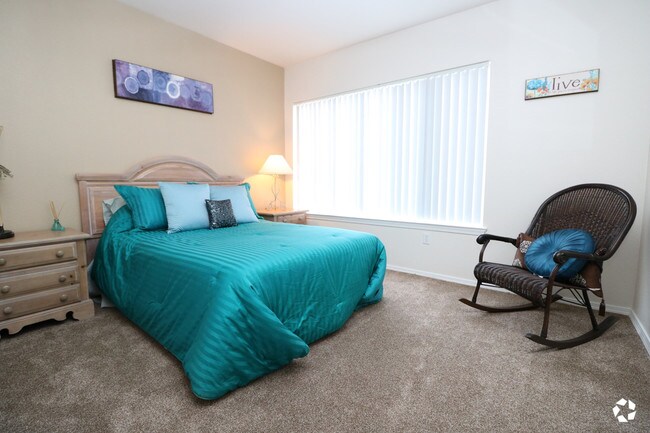 Taylor Ranch Apartments, 5601 Taylor Ranch Rd NW, Albuquerque, NM 87120