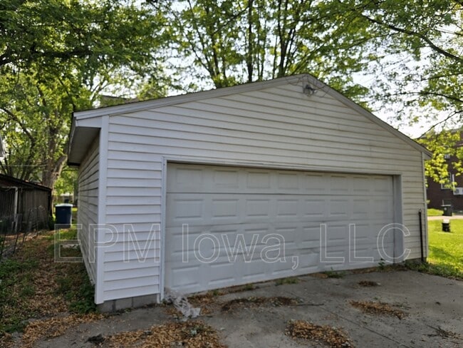 Photo - 422 Baltimore St