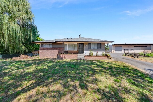 Photo - 16631 SE Foster Rd