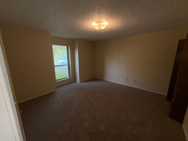 Photo - 5118 Middlecoff Cir Unit #D